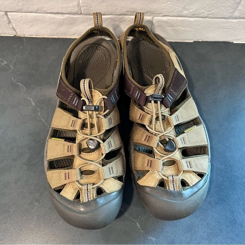 Keen sz 12 men’s Brown Outdoor Sandals